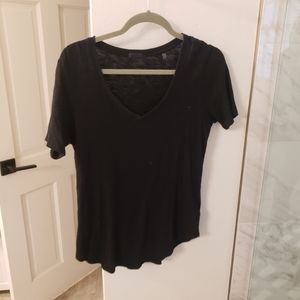 ATM black vneck tee size L